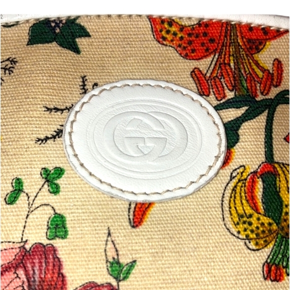 GUCCI Rare Vintage Flora White Leather Oval Crossbody- 007 113 0115 - Picture 7 of 16